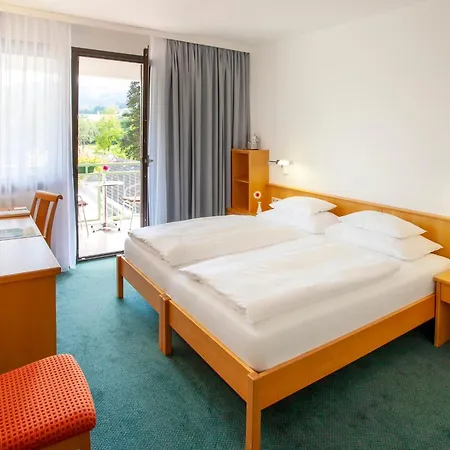Parkhotel Hirschwang Hotel 4*