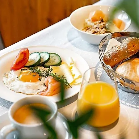 Parkhotel Hirschwang Hotel 4*