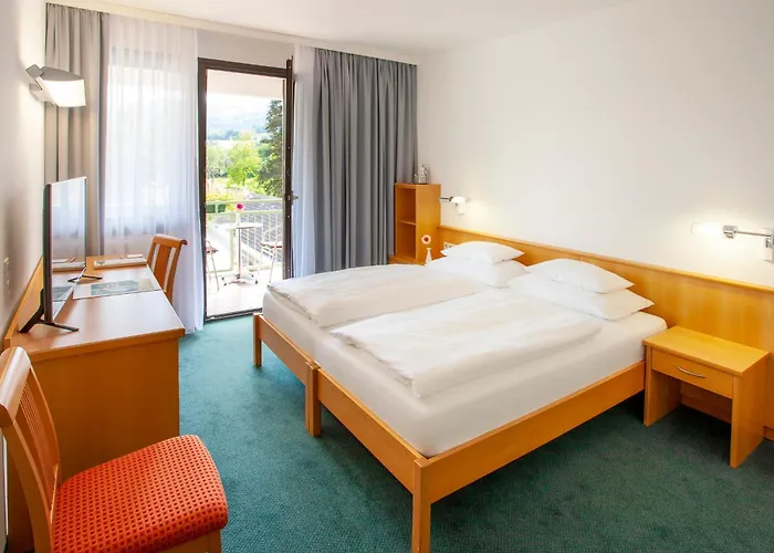 Parkhotel Hirschwang Hotel 4*